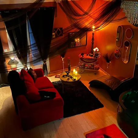 Liebeshotel Maison *